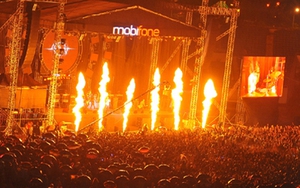 Rock Storm 7 tại Hà Nội: ‘Hào khí Đông A’ xua tan mùa đông phương Bắc